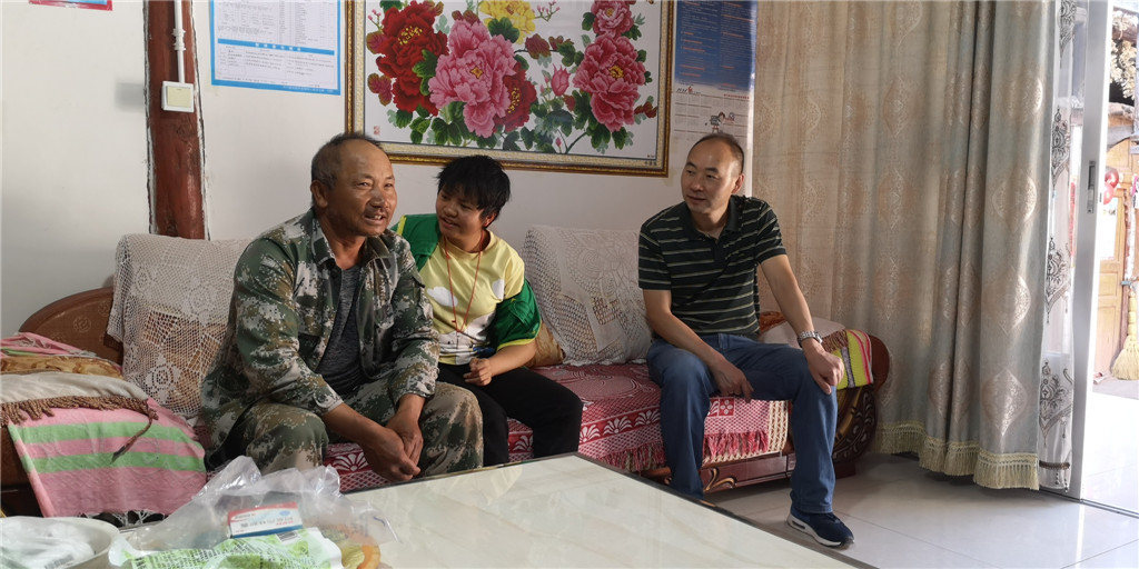 決勝脫貧攻堅(jiān)  “檢察藍(lán)”責(zé)無旁貸
